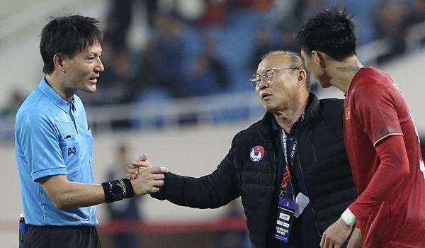 Trọng tài Sato Ryuji: Trọng tài xuất sắc và uy tín trong làng bóng đá