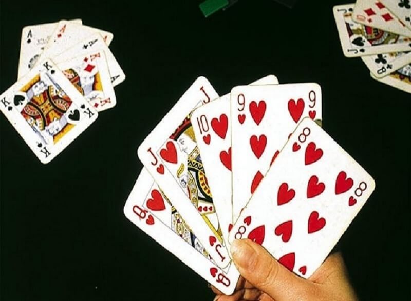 Cách chơi poker cơ bản cho người mới bắt đầu